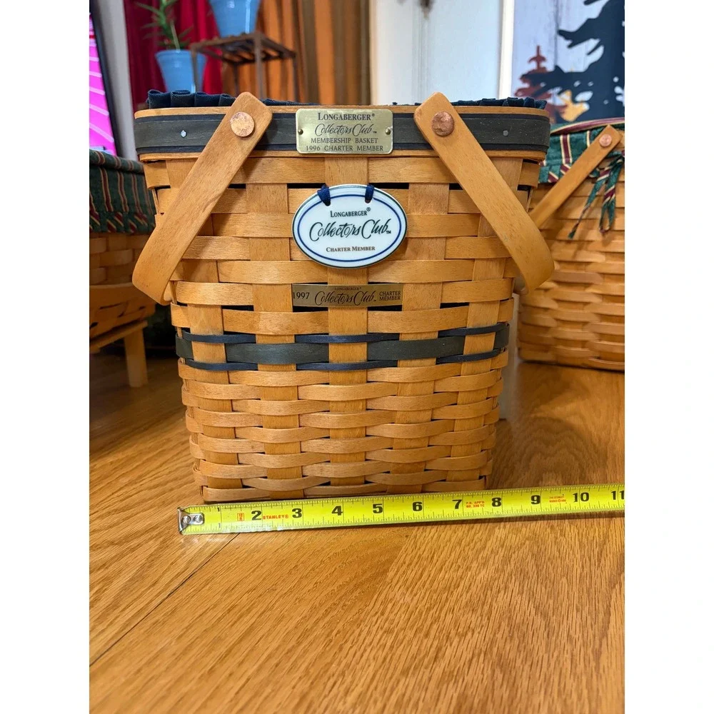 Longaberger‎ 1996 Collectors Club Basket – Signed – Christmas Collection